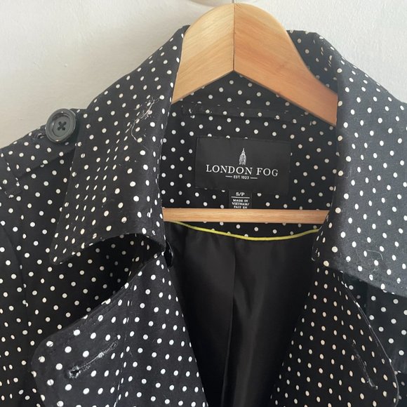 Black with white polka dots trench coat - Picture 2 of 3